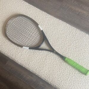 Harrow squash racket for the US
Naval Academy squash team - M140